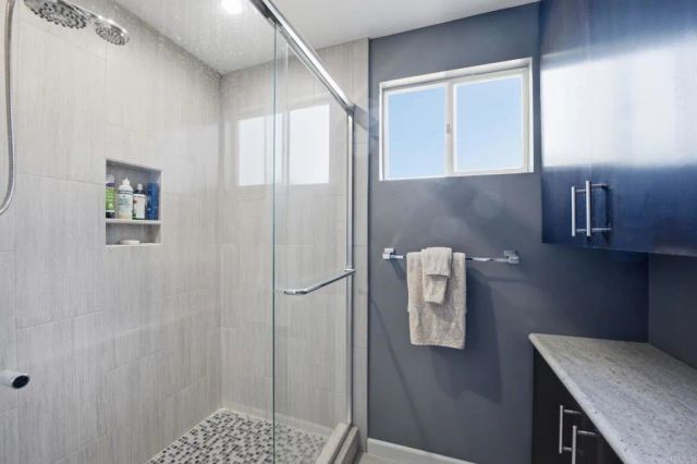 2106 Vista Grande Drive, Vista, CA 92084