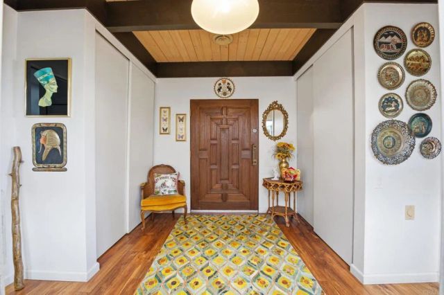 2106 Vista Grande Drive, Vista, CA 92084
