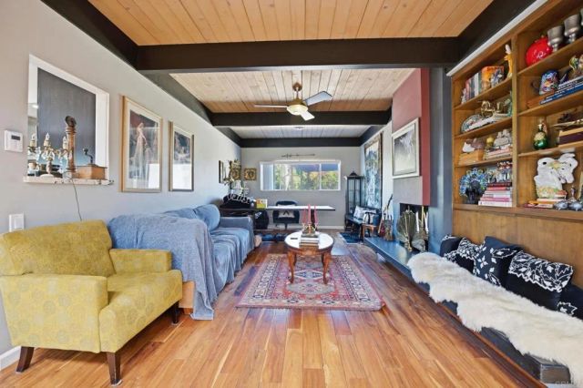 2106 Vista Grande Drive, Vista, CA 92084