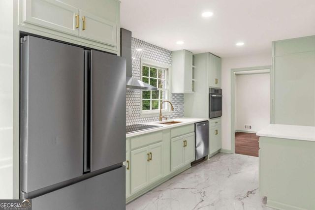 4431 Buckingham Circle, Decatur, GA 30035