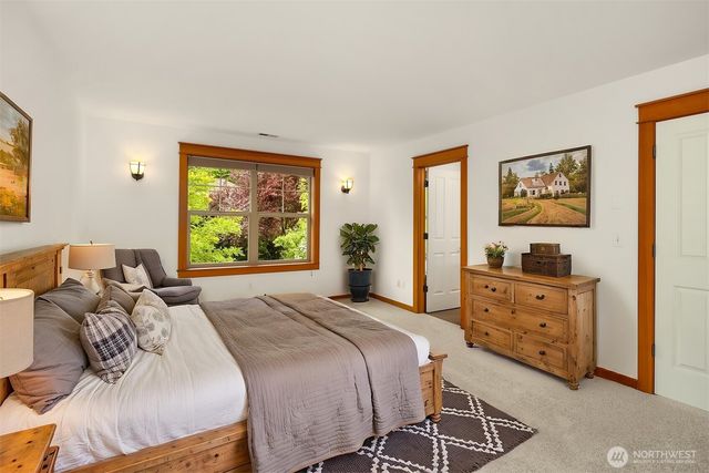 1905 NE 125th Street, Seattle, WA 98125