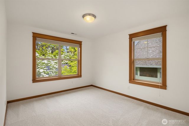 1905 NE 125th Street, Seattle, WA 98125
