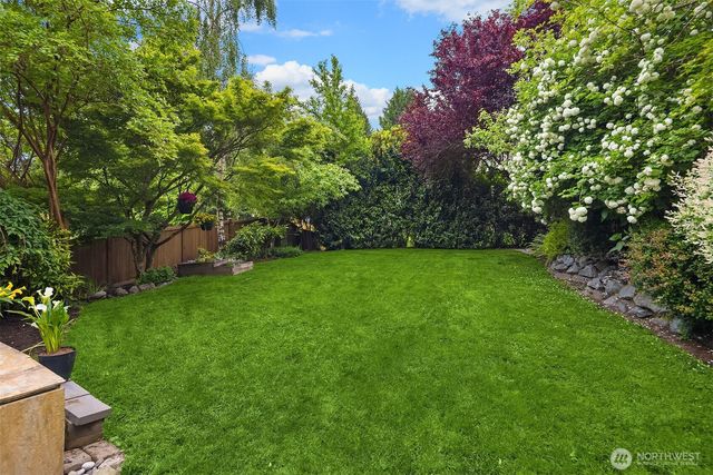 1905 NE 125th Street, Seattle, WA 98125