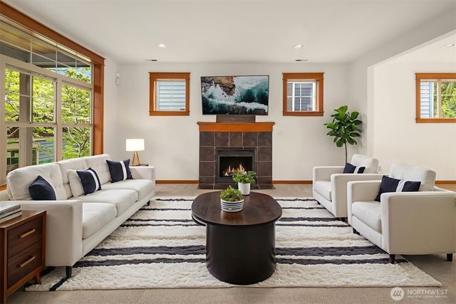 1905 NE 125th Street, Seattle, WA 98125