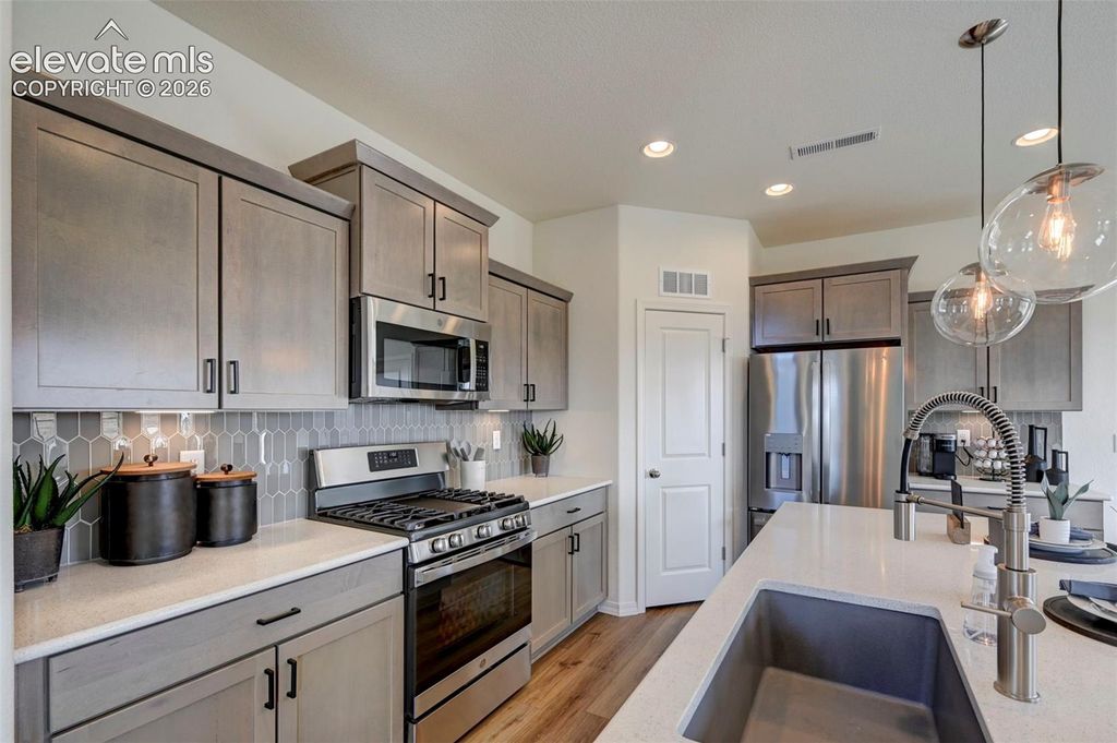 7811 Moore Drive, Colorado Springs, CO 80908 — photo 3