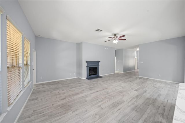 2406 Winter Trail Drive, Conroe, TX 77304