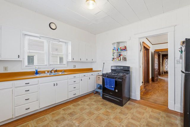 335 S Main STREET, Fond Du Lac, WI 54935