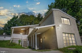 247 E MATSONFORD RD, Conshohocken, PA 19428