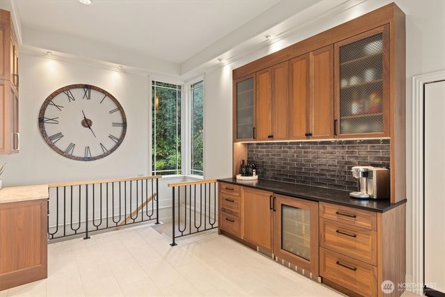 16340 Maplewild Avenue SW, Burien, WA 98166