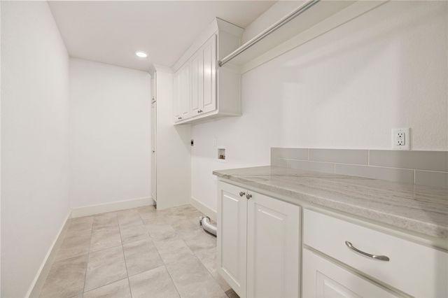 1210 Stoneybrook Lane, Bentonville, AR 72713