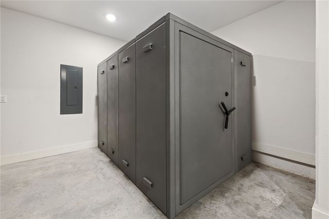 1210 Stoneybrook Lane, Bentonville, AR 72713