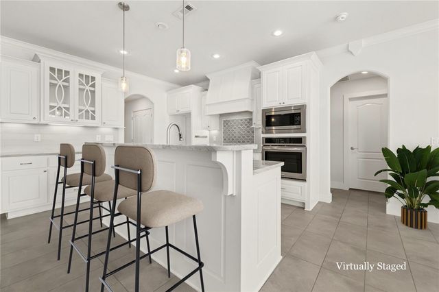 1210 Stoneybrook Lane, Bentonville, AR 72713