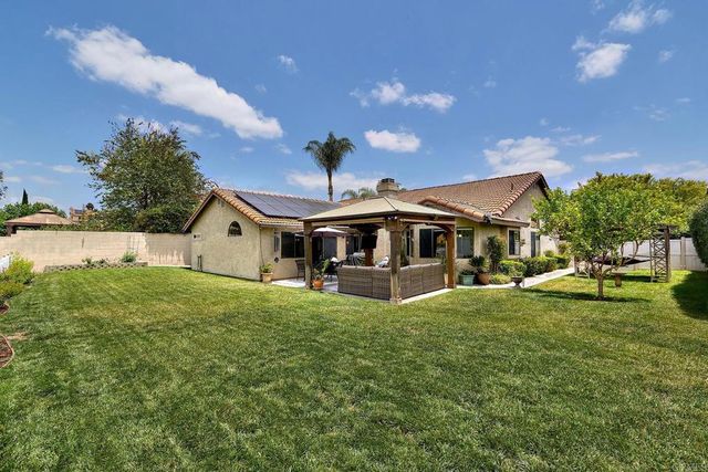 5417 Triple Crown Drive, Bonsall, CA 92003