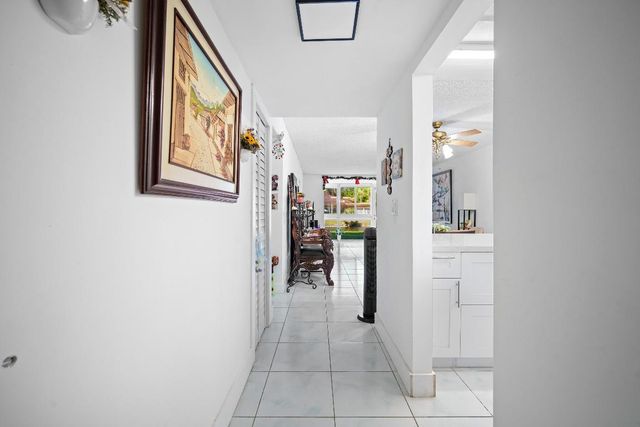 1101 NW 58th Terrace 111, Sunrise, FL 33313