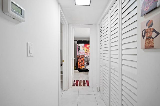 1101 NW 58th Terrace 111, Sunrise, FL 33313