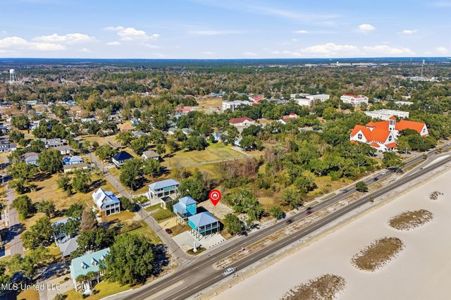 610 E Beach Boulevard, Long Beach, MS 39560