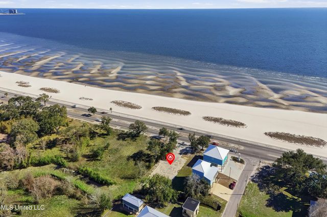 610 E Beach Boulevard, Long Beach, MS 39560
