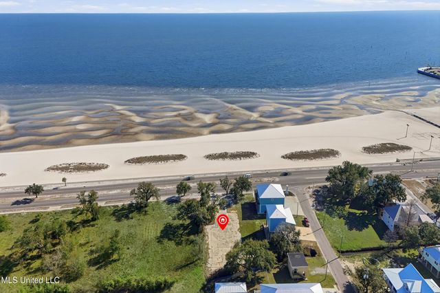 610 E Beach Boulevard, Long Beach, MS 39560
