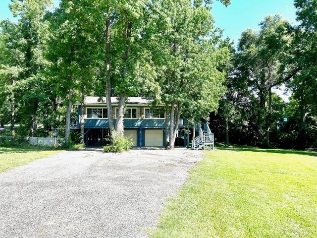 131 Southwood Shores Drive, Coldspring, TX 77331