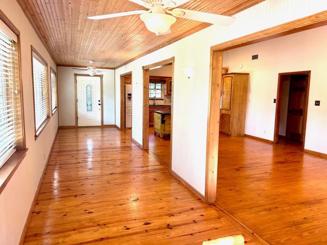 131 Southwood Shores Drive, Coldspring, TX 77331