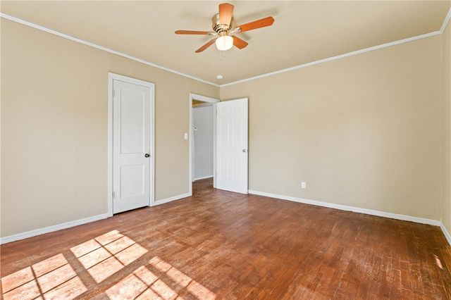 1433 N Garland Avenue, Fayetteville, AR 72703