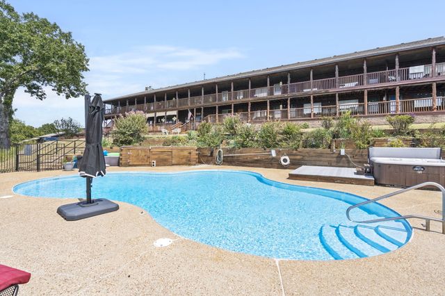 6089 State Hwy Dd 103, Branson West, MO 65737