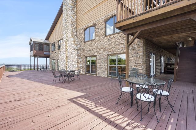 6089 State Hwy Dd 103, Branson West, MO 65737