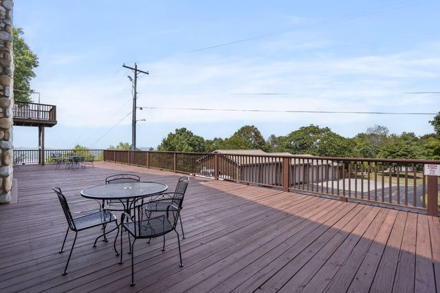 6089 State Hwy Dd 103, Branson West, MO 65737