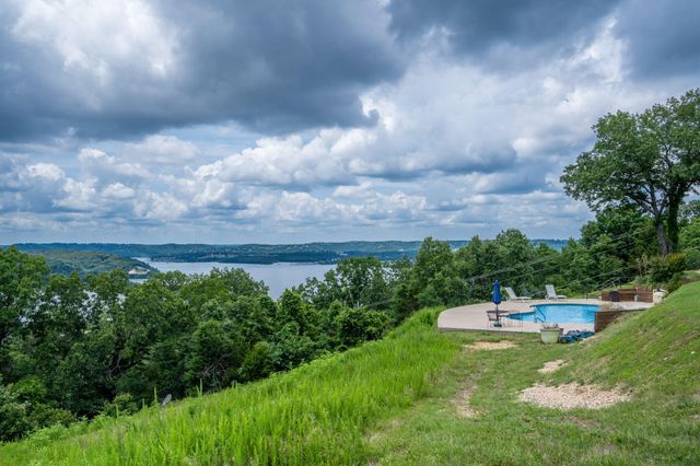 6089 State Hwy Dd 103, Branson West, MO 65737