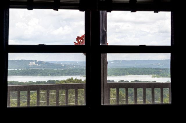 6089 State Hwy Dd 103, Branson West, MO 65737