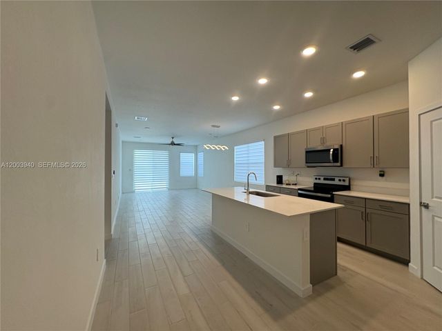 12948 SW 265th Ter, Homestead, FL 33032