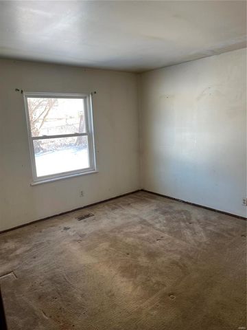 401 Meacham Street, St Louis, MO 63122