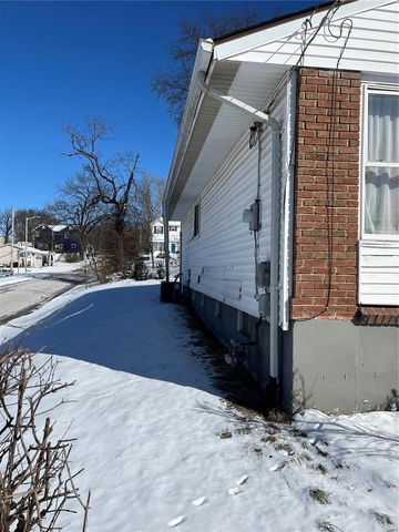 401 Meacham Street, St Louis, MO 63122