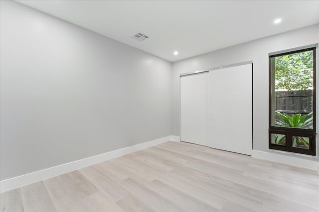 4951 SW 94th Way, Cooper City, FL 33328