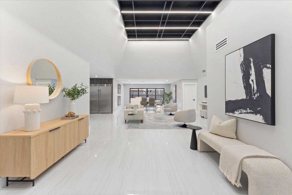 4951 SW 94th Way, Cooper City, FL 33328