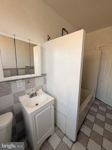 5717 KINGSESSING AVE, Philadelphia, PA 19143