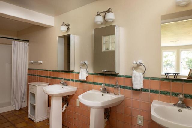 938 Lighthouse Avenue, Pacific Grove, CA 93950