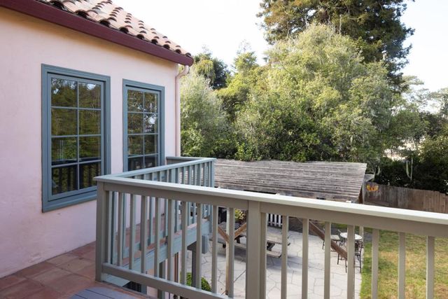 938 Lighthouse Avenue, Pacific Grove, CA 93950