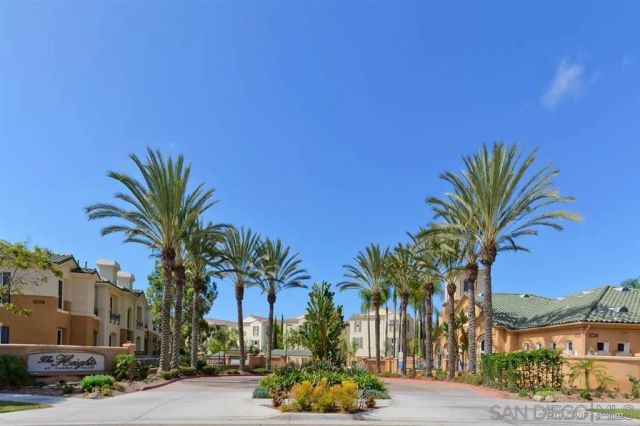 12368 Carmel Country Road 201, San Diego, CA 92130