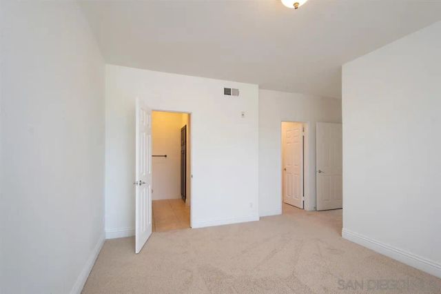 12368 Carmel Country Road 201, San Diego, CA 92130
