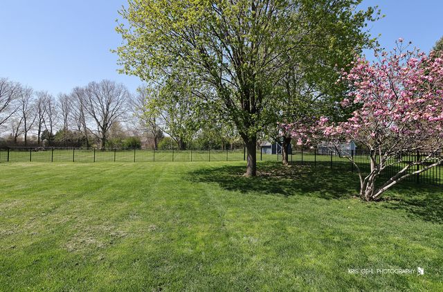 9209 Anthony Lane, Spring Grove, IL 60081