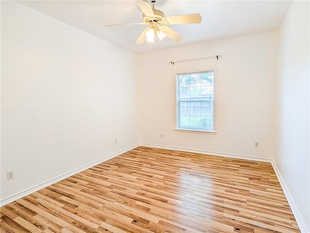 5131 High Bank Dr, Corpus Christi, TX 78413