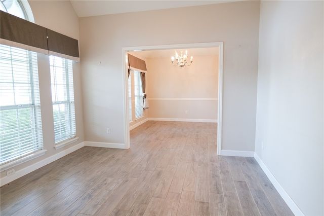 5131 High Bank Dr, Corpus Christi, TX 78413