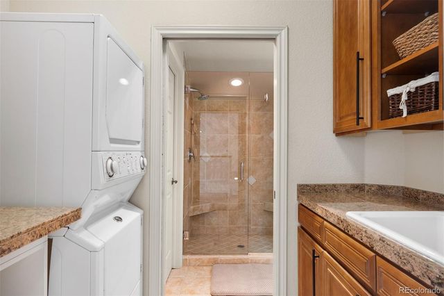 960 S High Street, Denver, CO 80209
