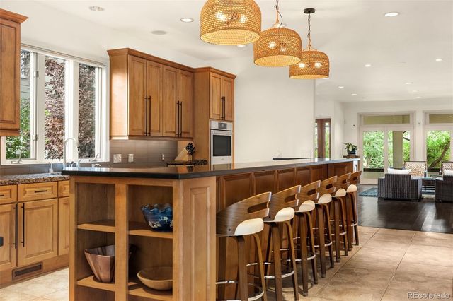 960 S High Street, Denver, CO 80209