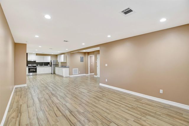 7900 Lane Street A, Houston, TX 77029