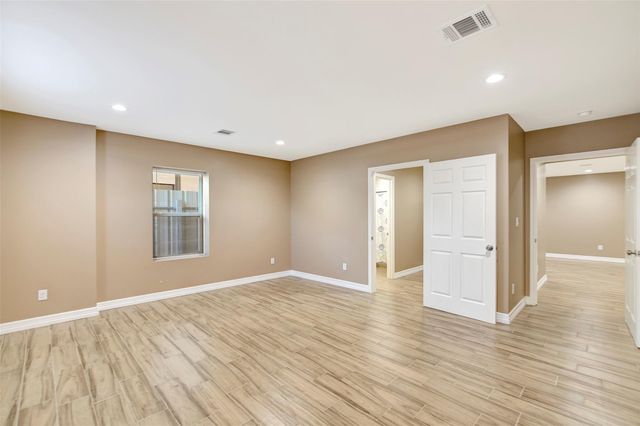 7900 Lane Street A, Houston, TX 77029