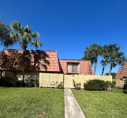 804 BLUE RIDGE Circle, West Palm Beach, FL 33409