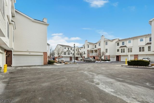 615 Maple Ct 615, Garwood Boro, NJ 07027