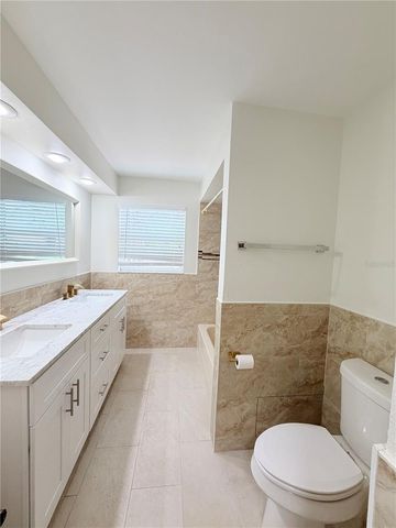1827 OKLAHOMA AVENUE NE, St Petersburg, FL 33703